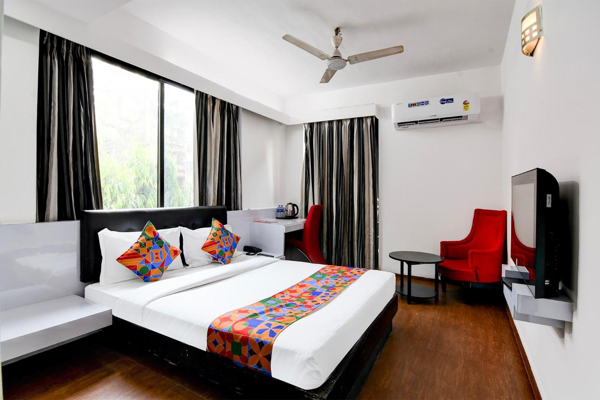 Fabhotel Ballygunge Luxury - Behind Punjab Club Колката Екстериор снимка
