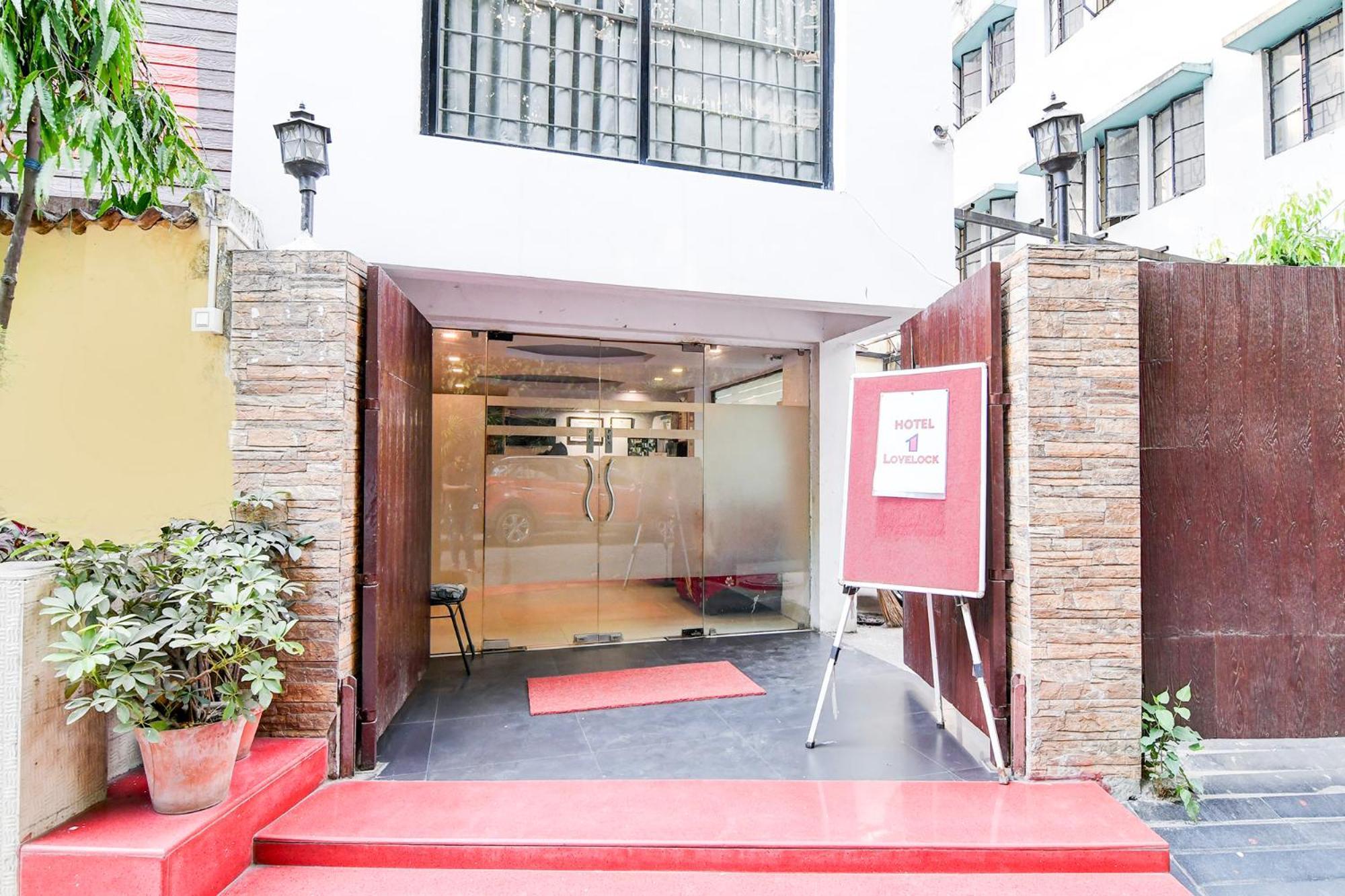 Fabhotel Ballygunge Luxury - Behind Punjab Club Колката Екстериор снимка